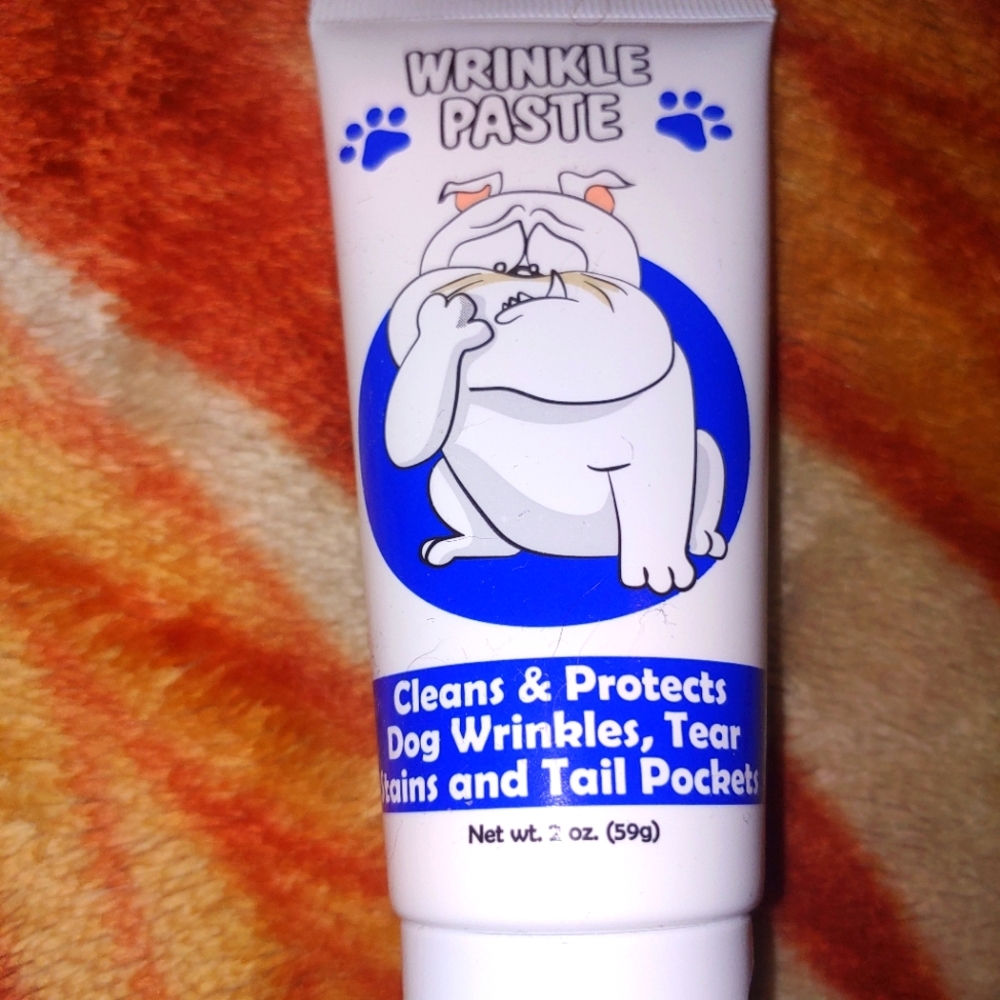 Squishface Wrinkle Paste 2 oz Cleans & Protects Dog Wrinkles, Tear Stains